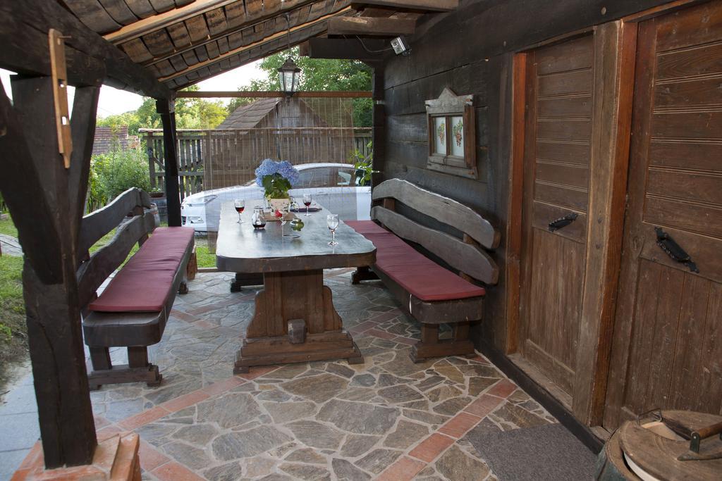 Lodge Green Paradise Klanjec Exterior foto
