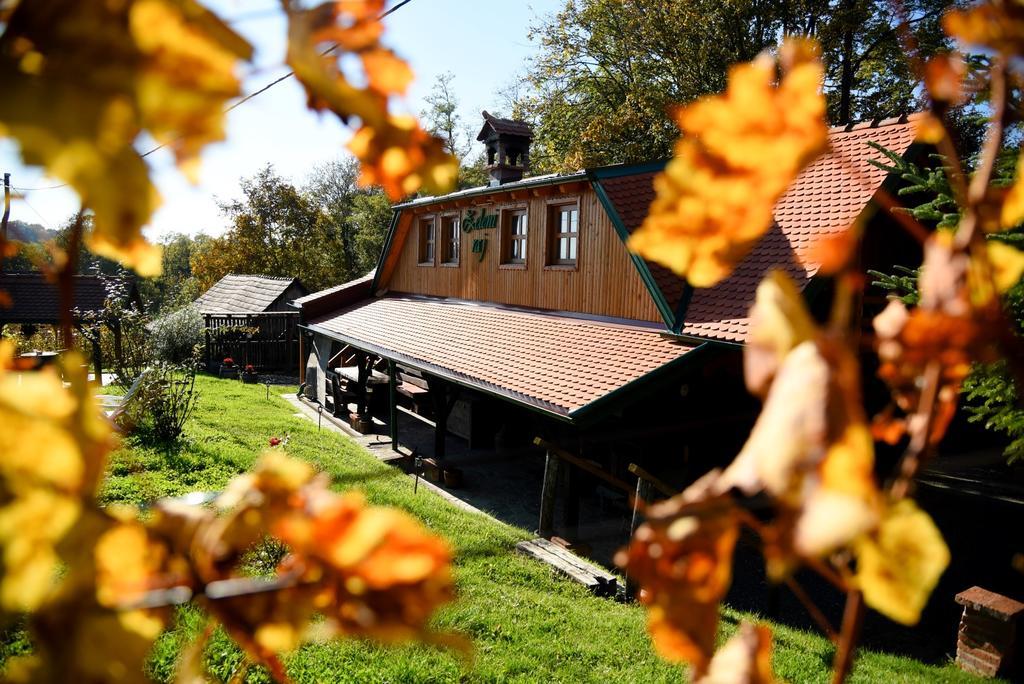 Lodge Green Paradise Klanjec Exterior foto