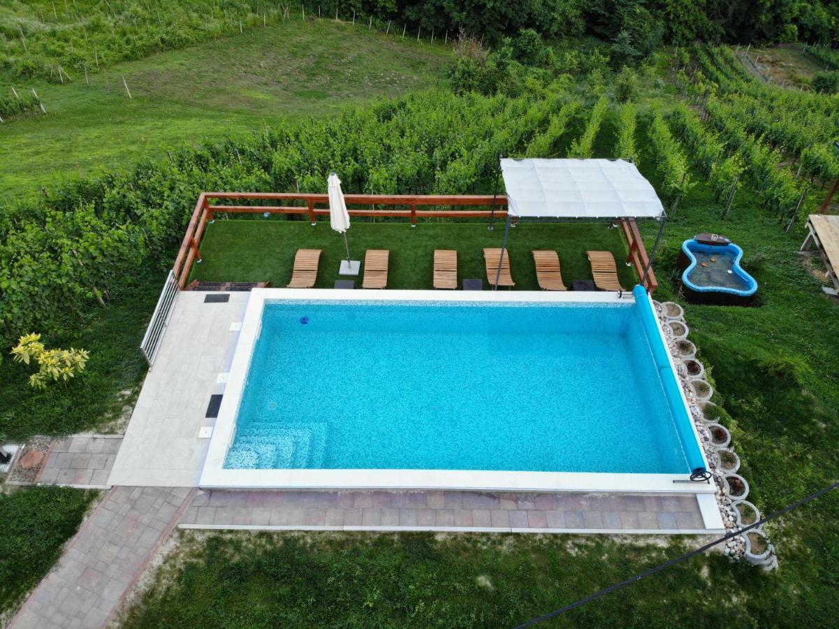 Lodge Green Paradise Klanjec Exterior foto